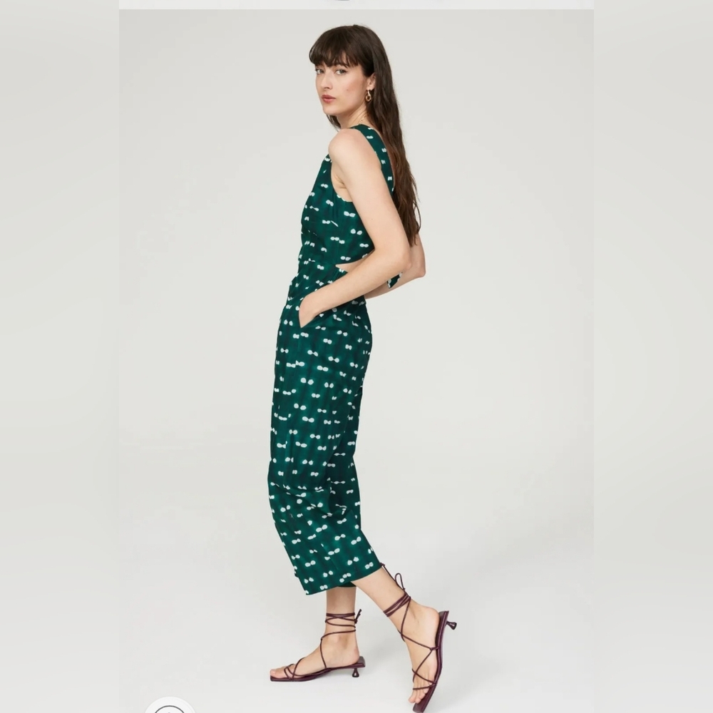 Sleeveless Green Printed Jumpsuit - Picture 2 of 6